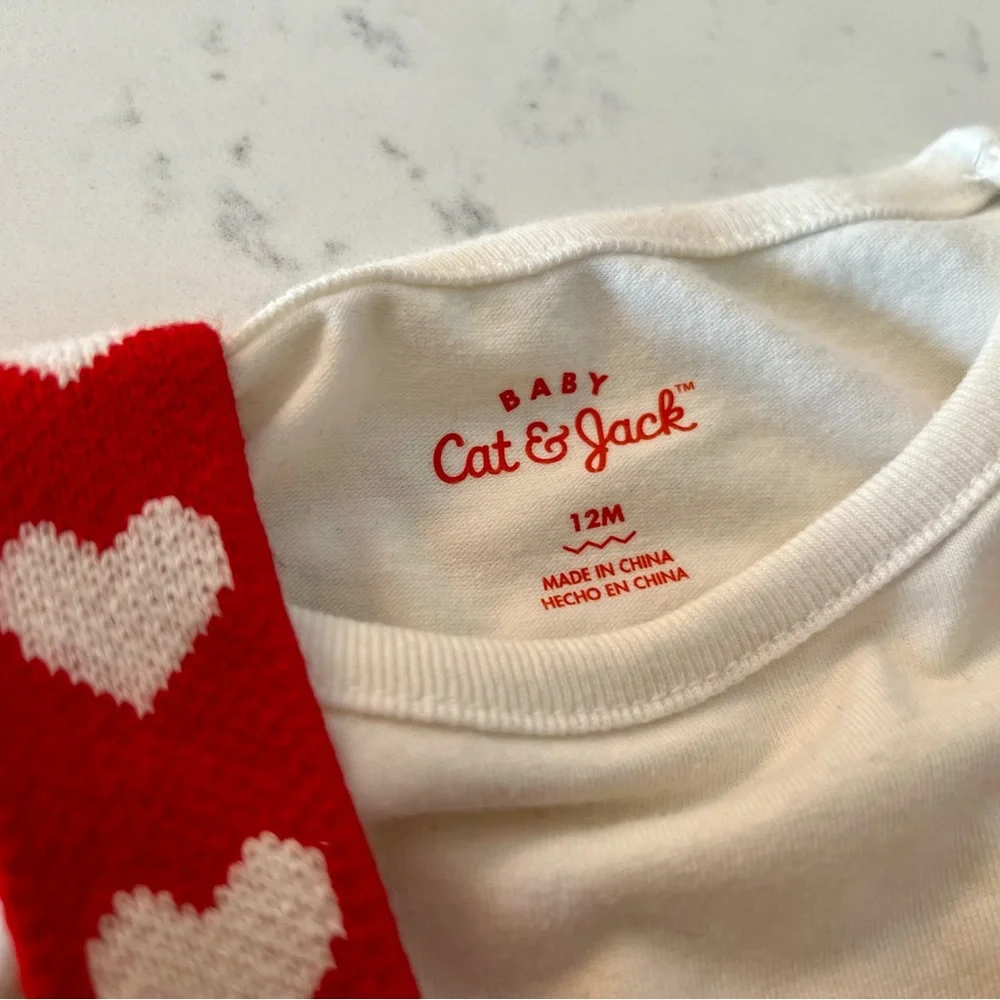 Cat & Jack baby girl red heart romper and top set | 12 months - Picture 3 of 4